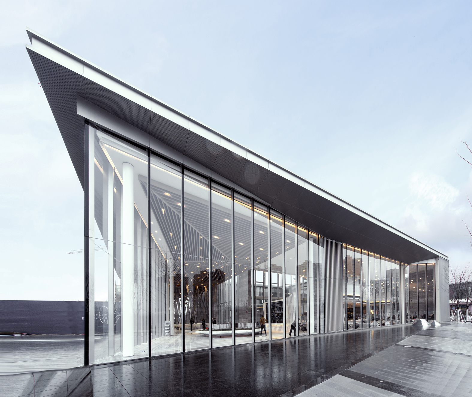 9001cc金沙以诚为本构筑优良奖项目，鸿海 万科 天空之城